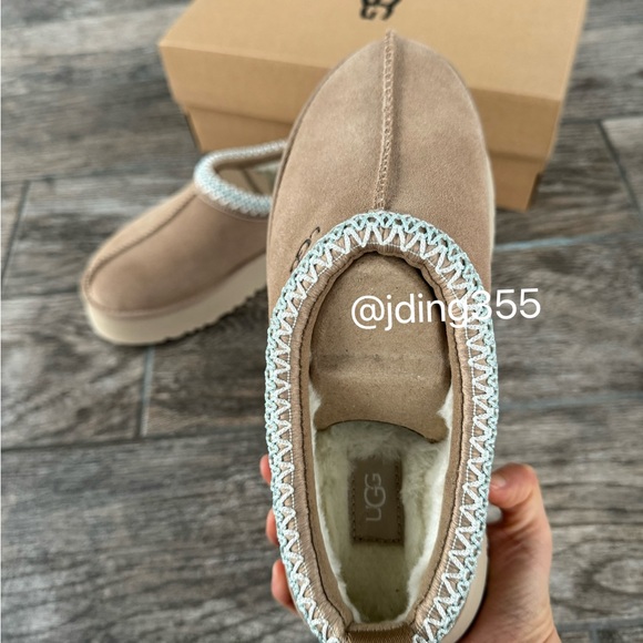 Brand New UGG Tazz Slippers Sand Women’s Slipper - Picture 5 of 8